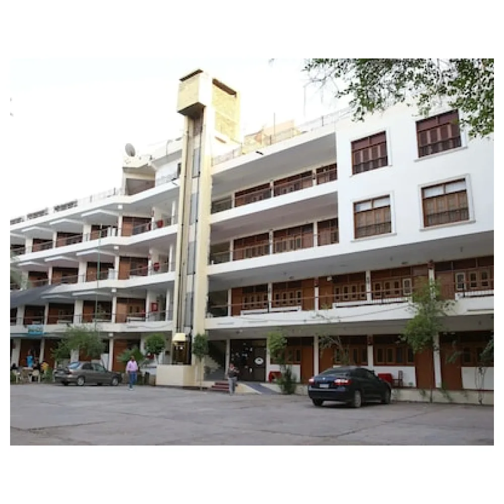 Rezeiky Hotel & Camp