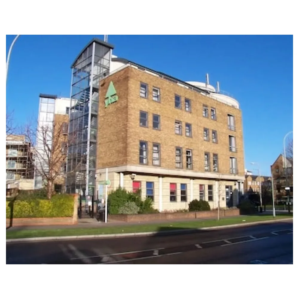 YHA London Thameside