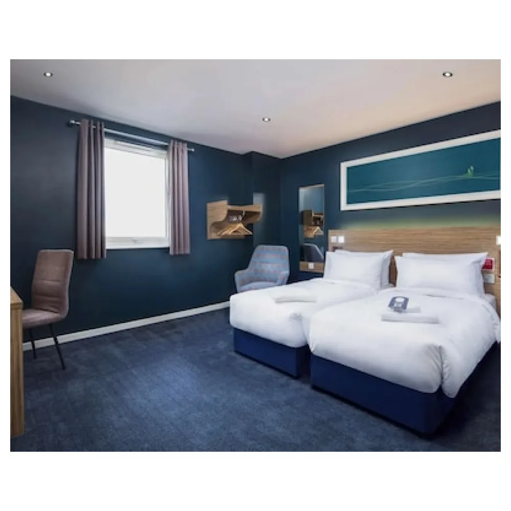 Travelodge Edinburgh Central Queen Street