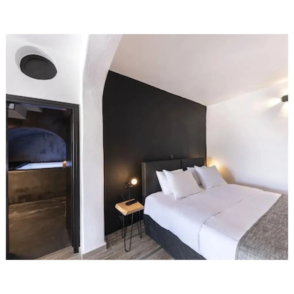 Pearl of Caldera Oia - Boutique Hotel by Pearl Hotel Collection