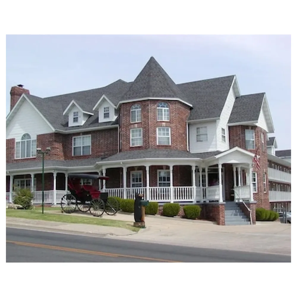 Carriage House Inn
