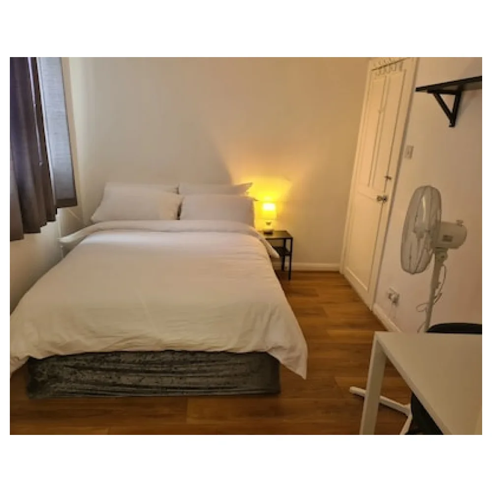 4Br-2Ensuite-10minCentralLondon-Sleeps11-Parking