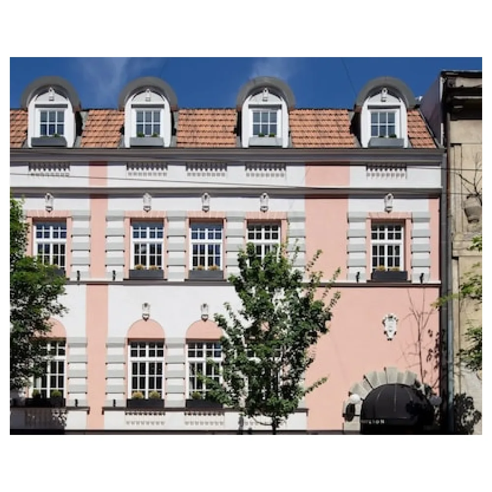 Pavilion Hotel & Social Club