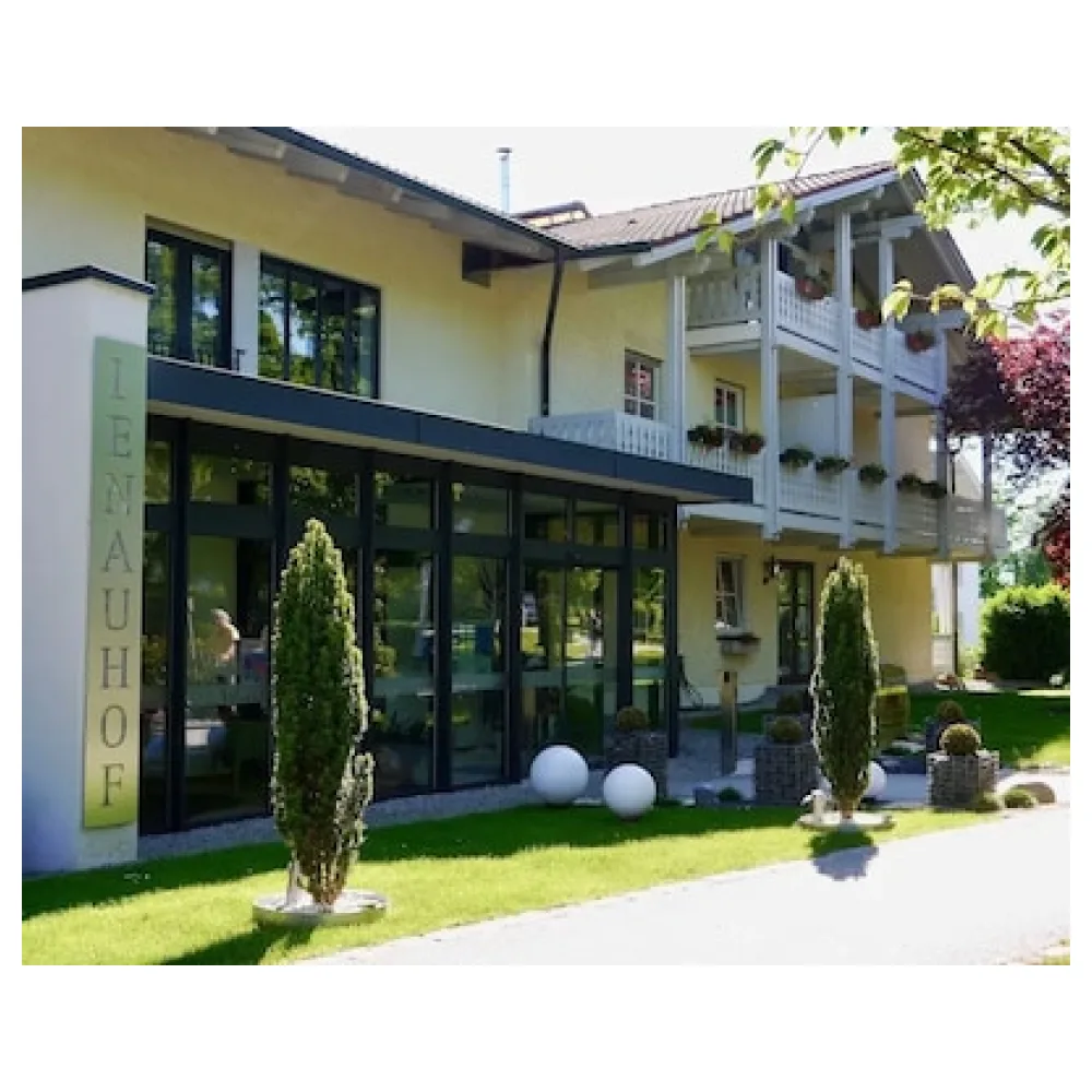 Hotel Lenauhof