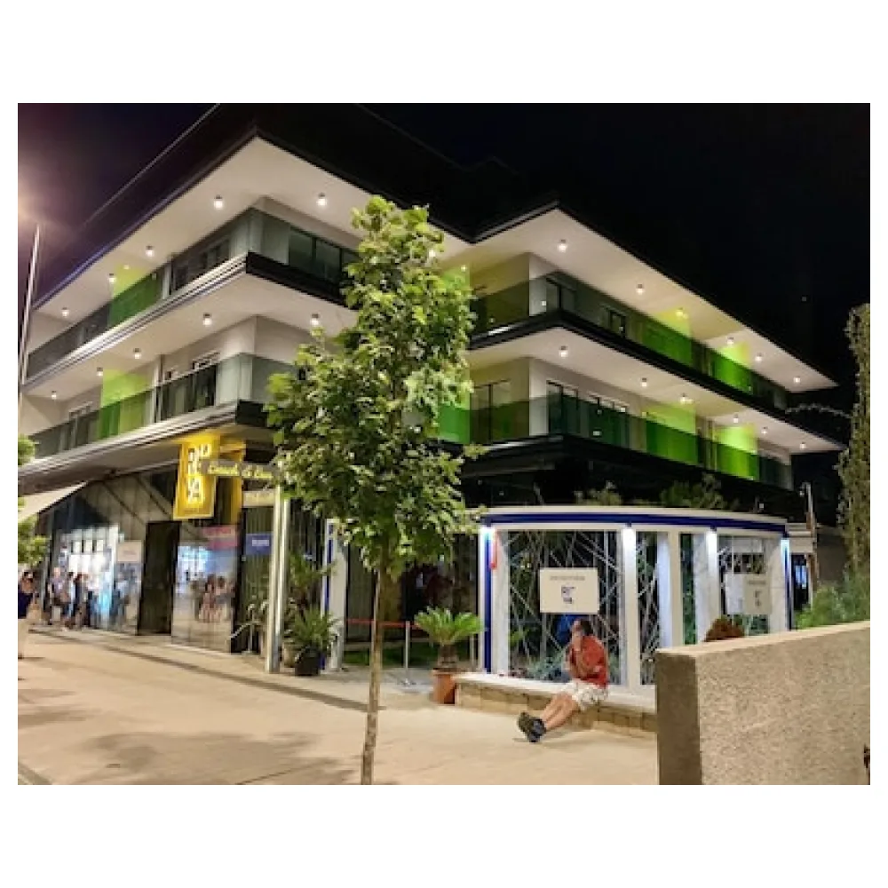 Riva Mamaia Beach ApartHotel