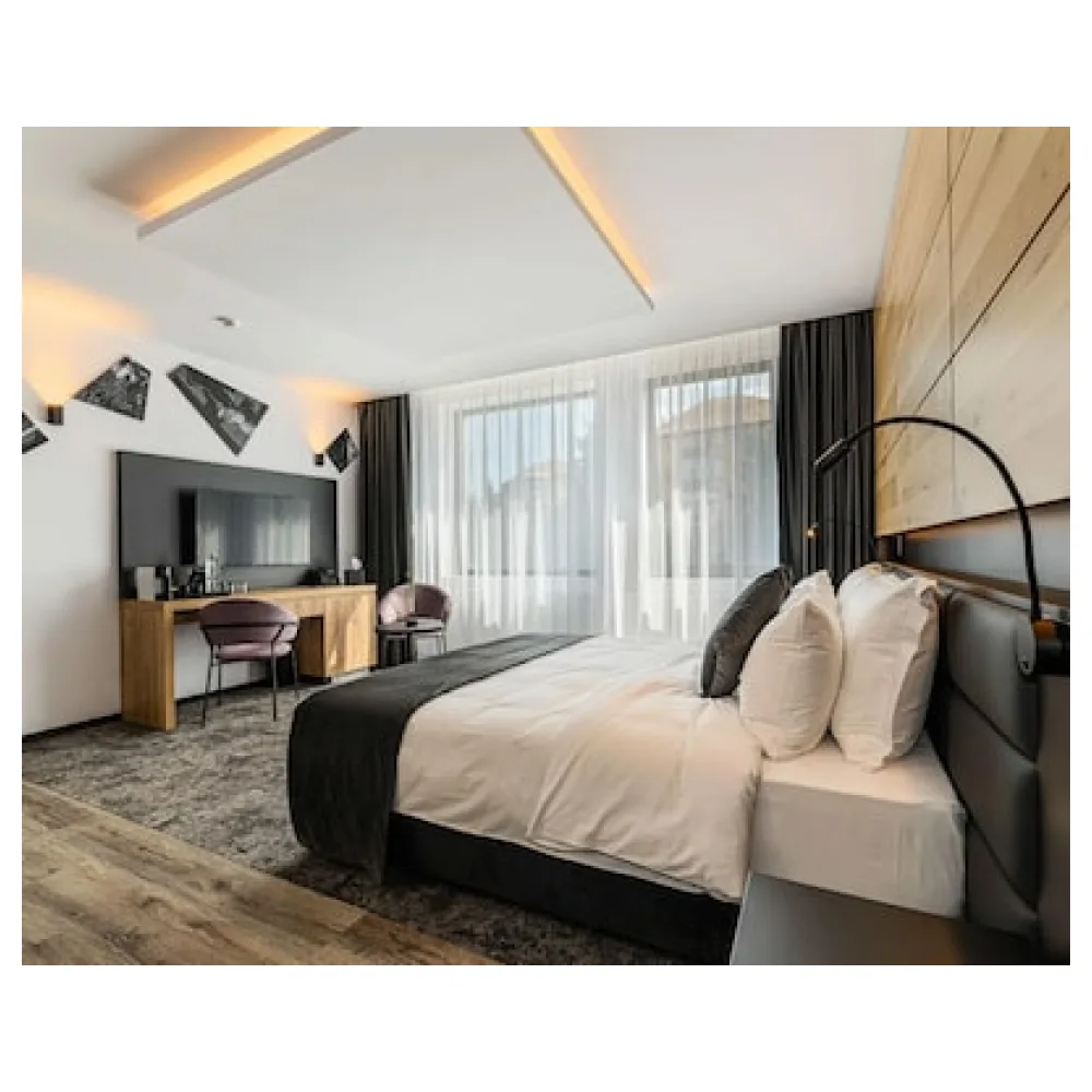 B THE HOTEL