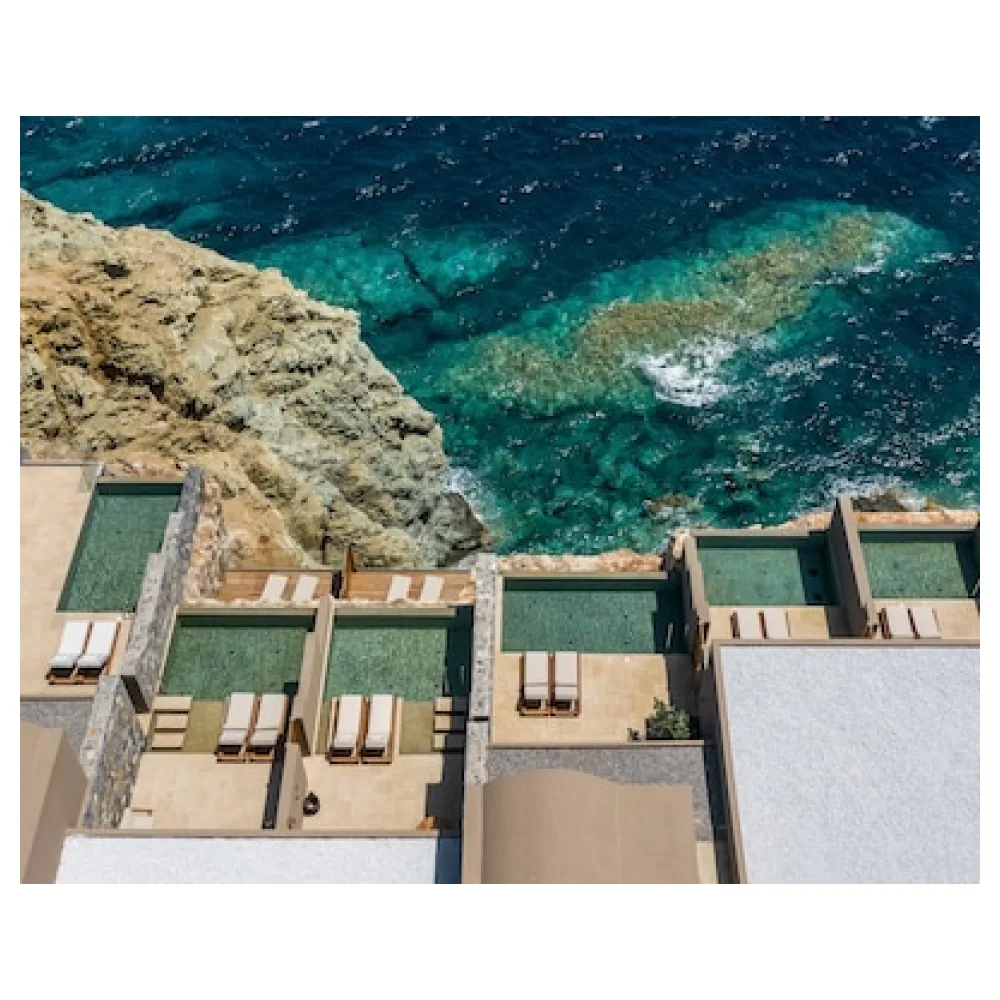 Acro Wellness Suites - Adults Only