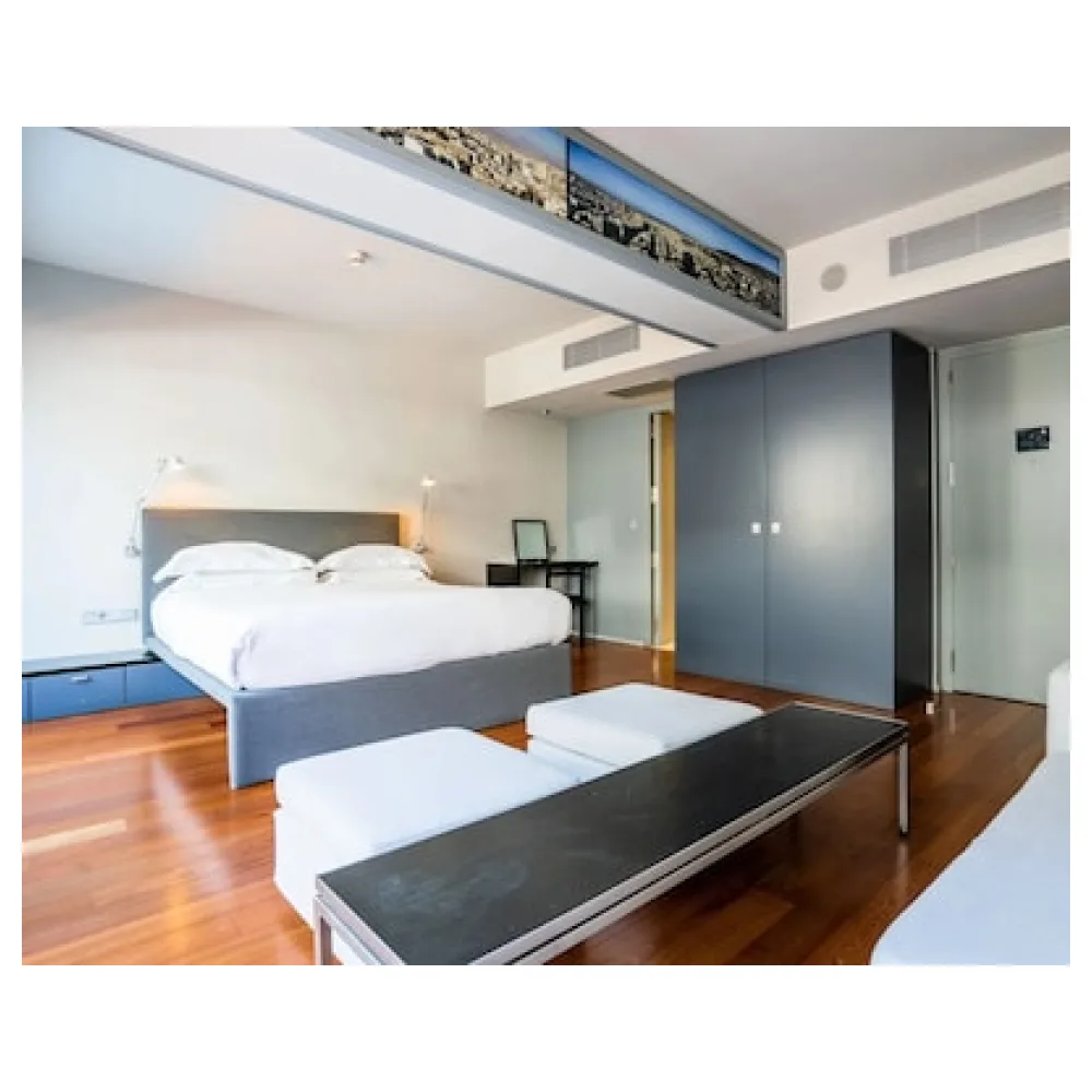 Periscope Hotel