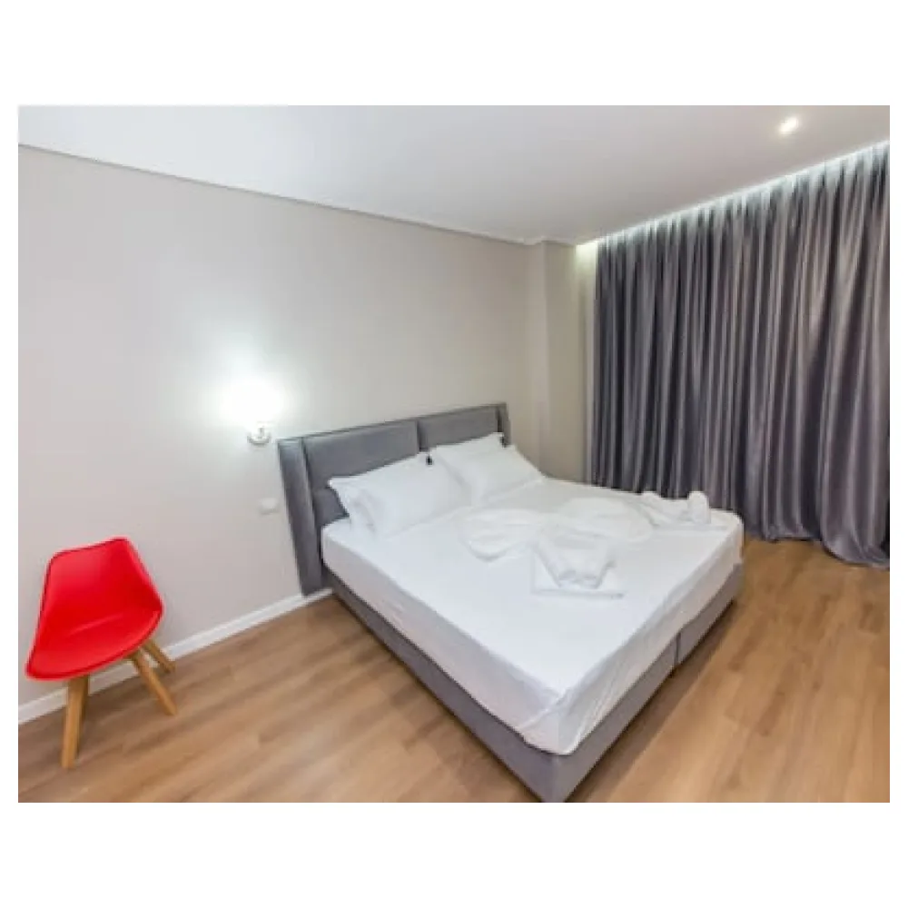 Class Hotel