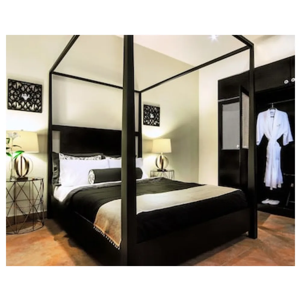 La Isabela Suites