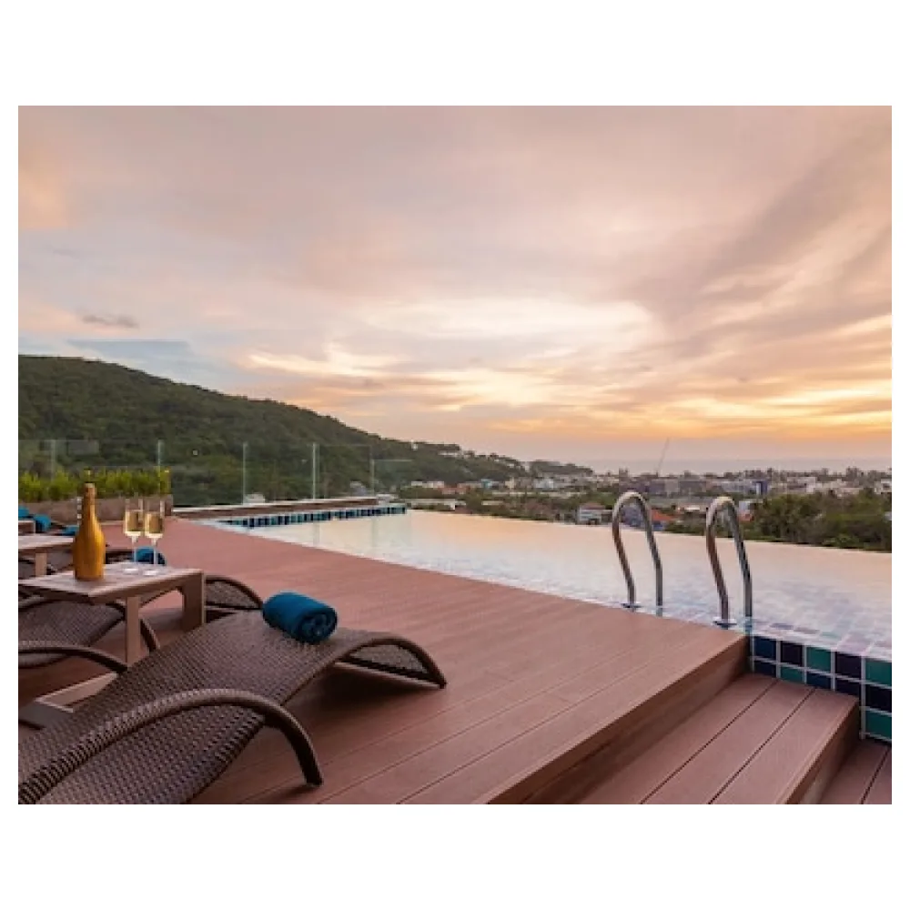 Splendid Sea View Resort