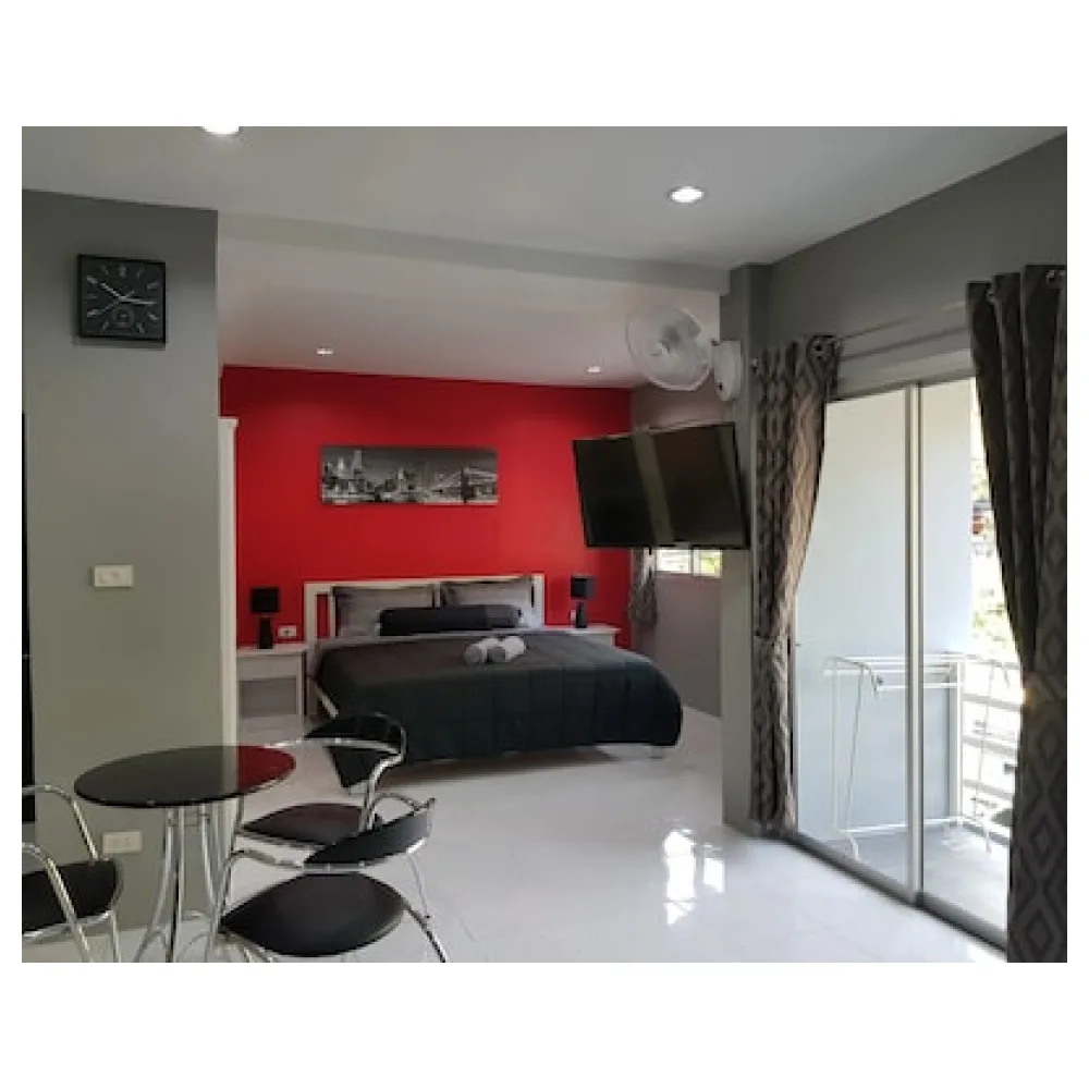 Karon Studio Apartment