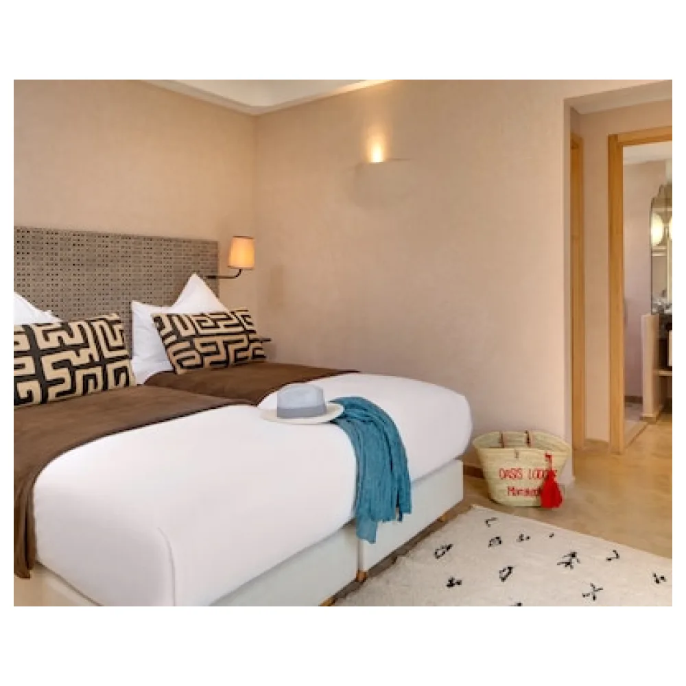 Oasis lodges