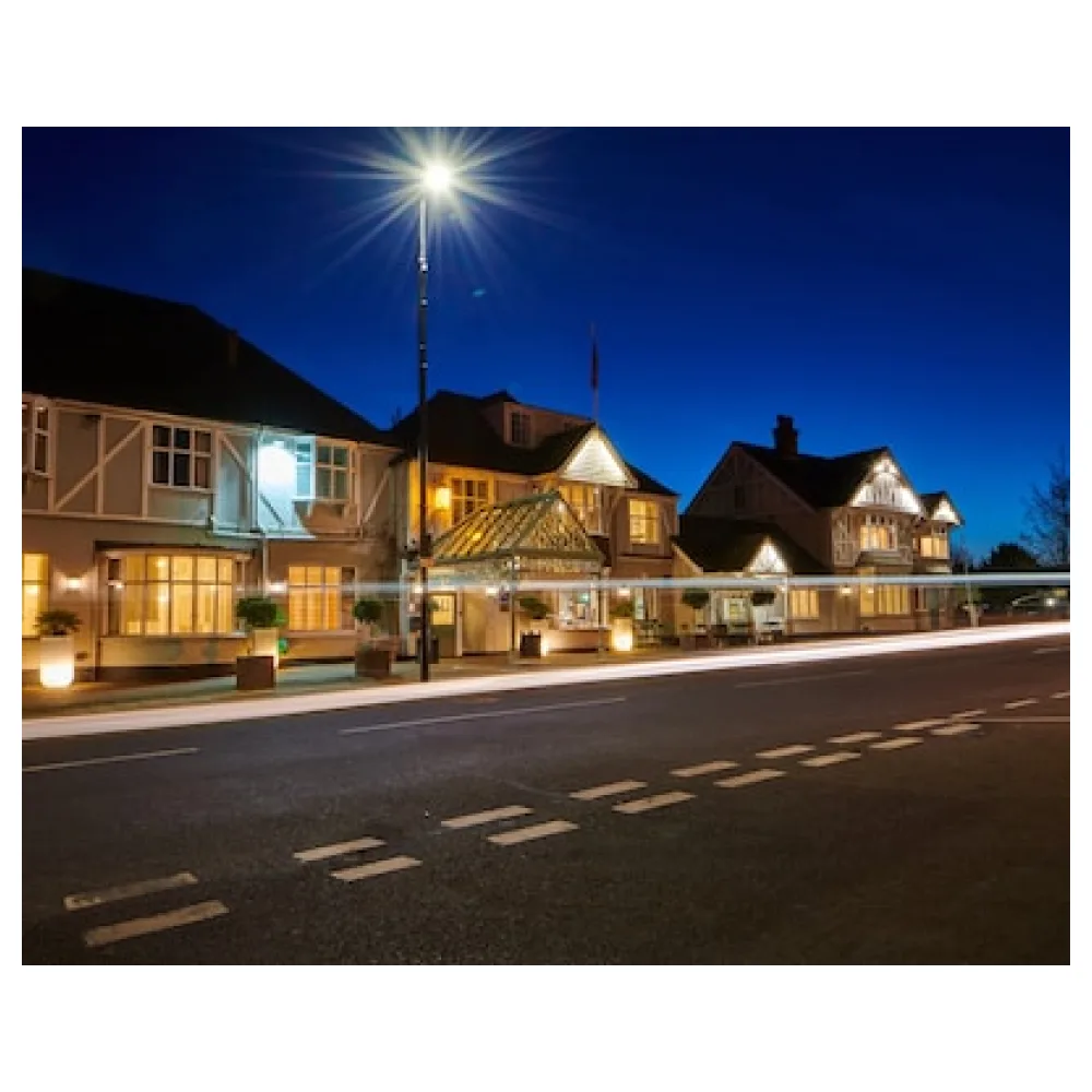 County Hotel
