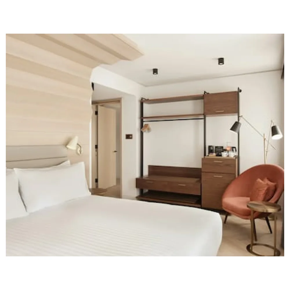 Canopy by Hilton London City