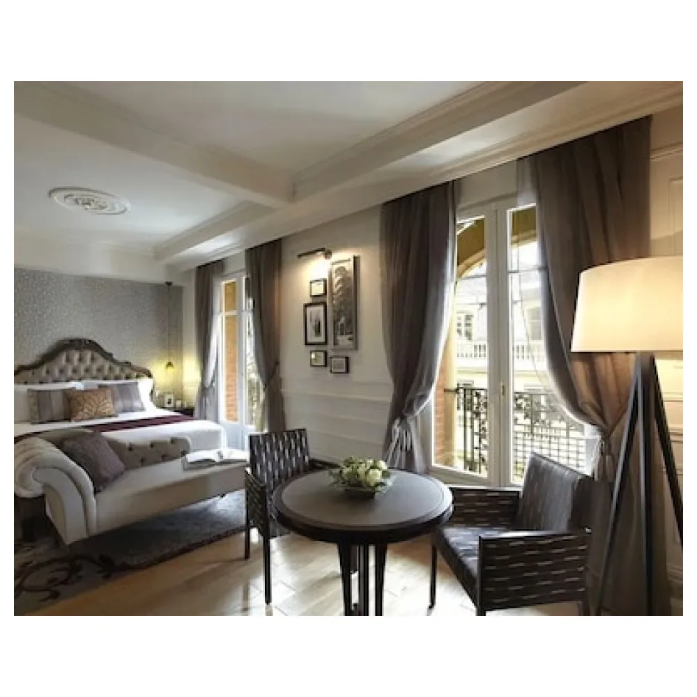 La Clef Louvre Paris by The Crest Collection