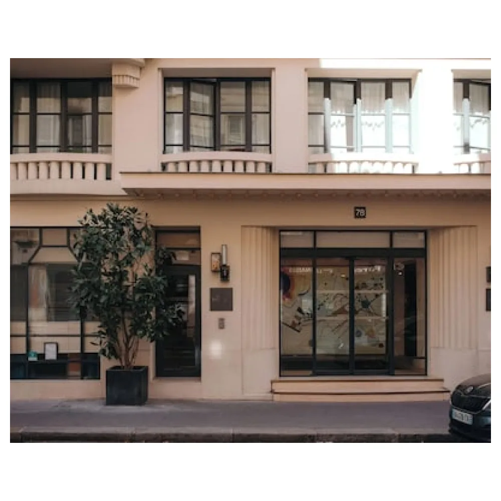 Hotel Eiffel Blomet