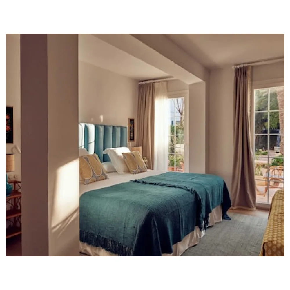 Cristine Bedfor Mahon Boutique Hotel