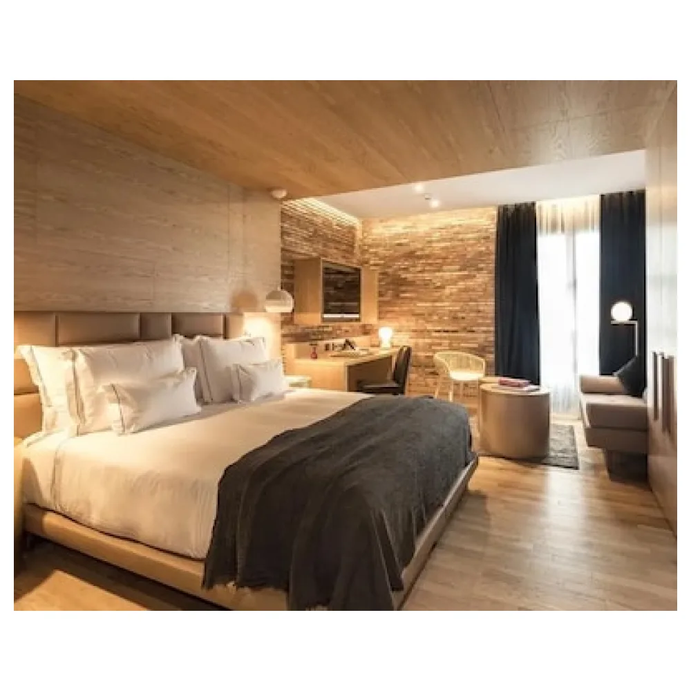Monument Hotel