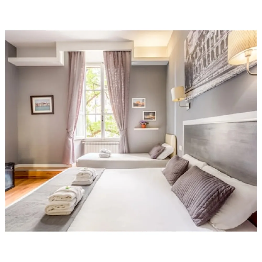 AmoRoma Suite
