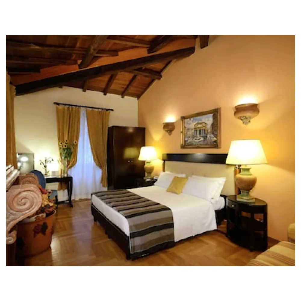 Hotel Trevi