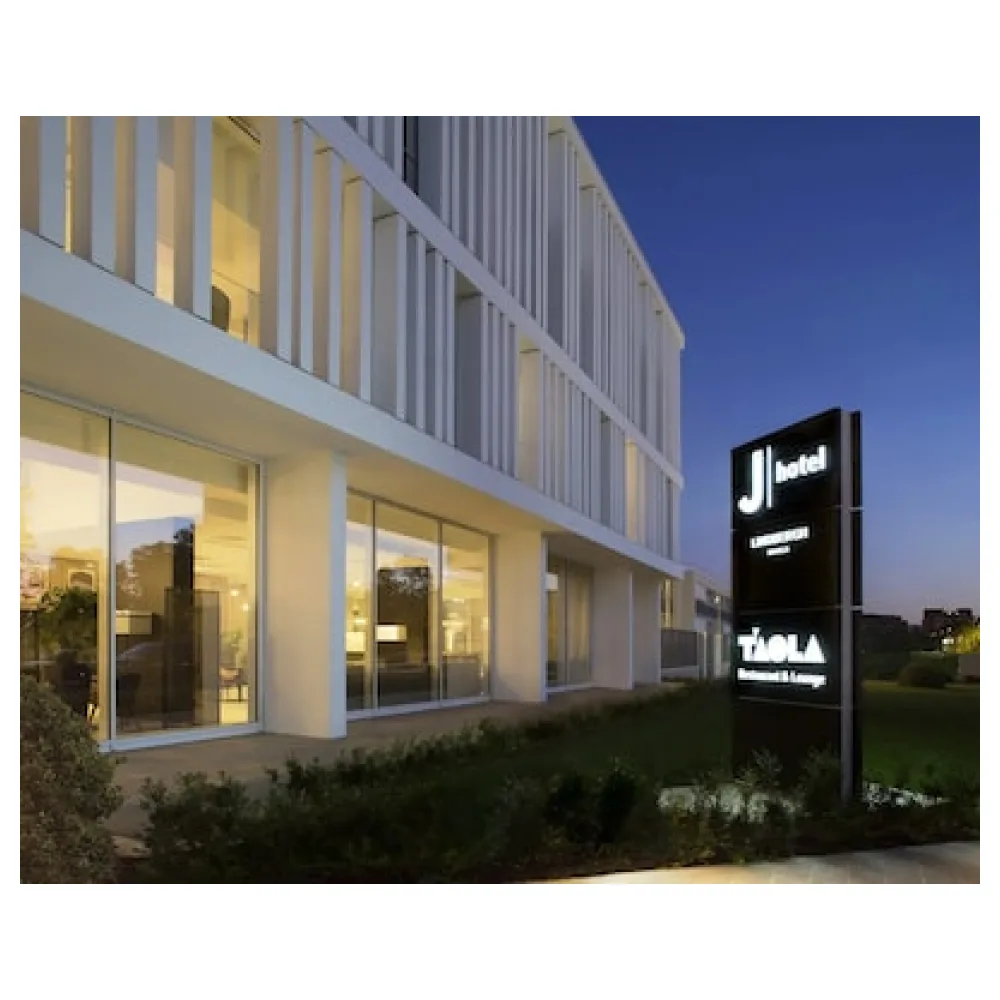 J Hotel