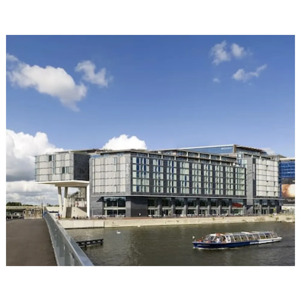 DoubleTree by Hilton Amsterdam Centraal Station