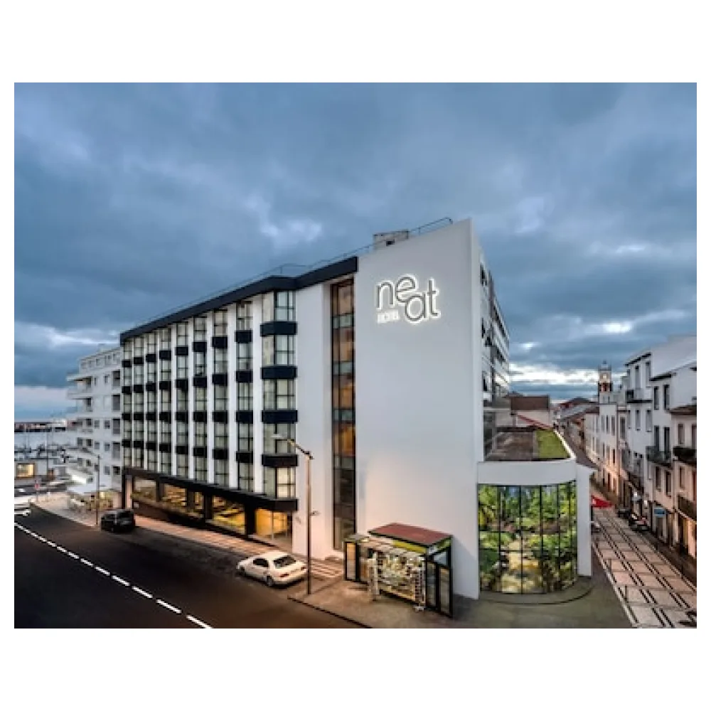 Neat Hotel Avenida