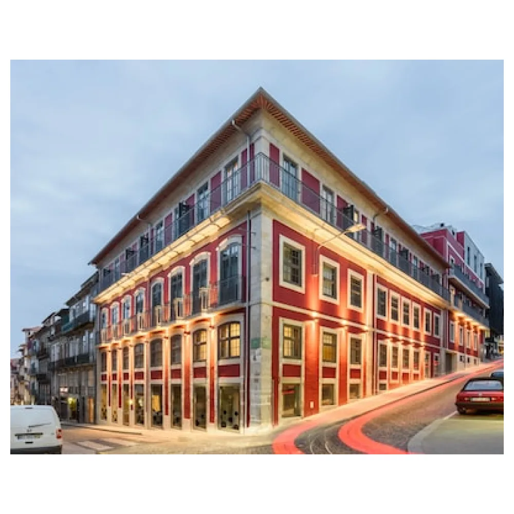 Dorma Almada Porto