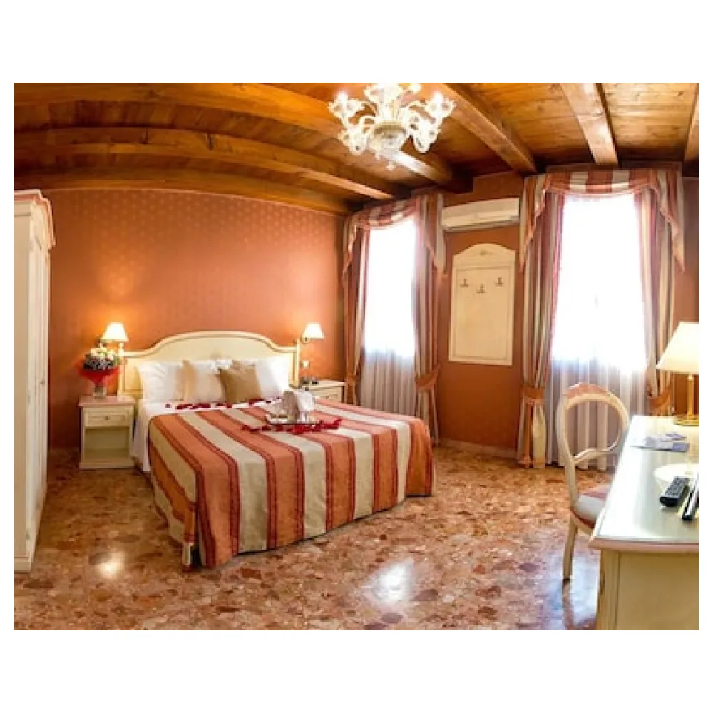 Hotel Conterie