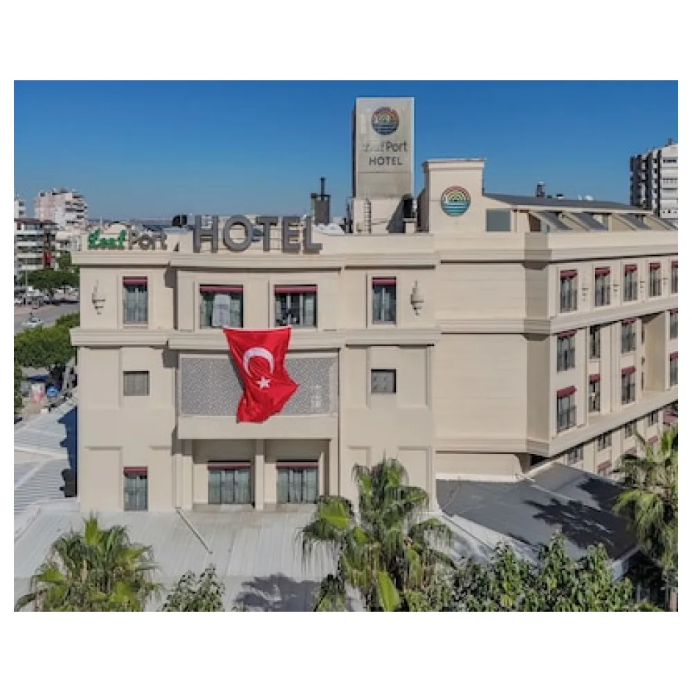 Leaf Port Hotel