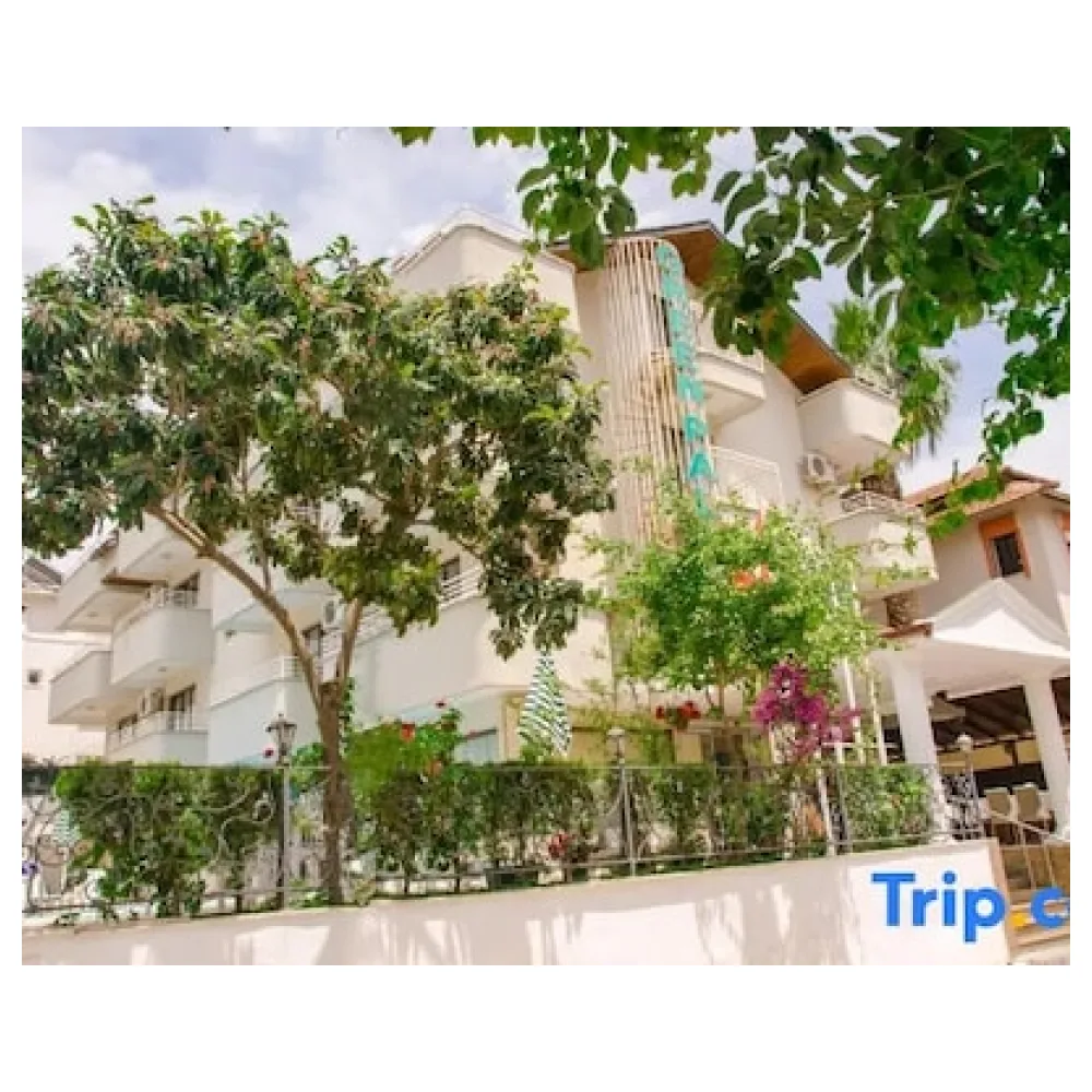 Hotel Green Palm