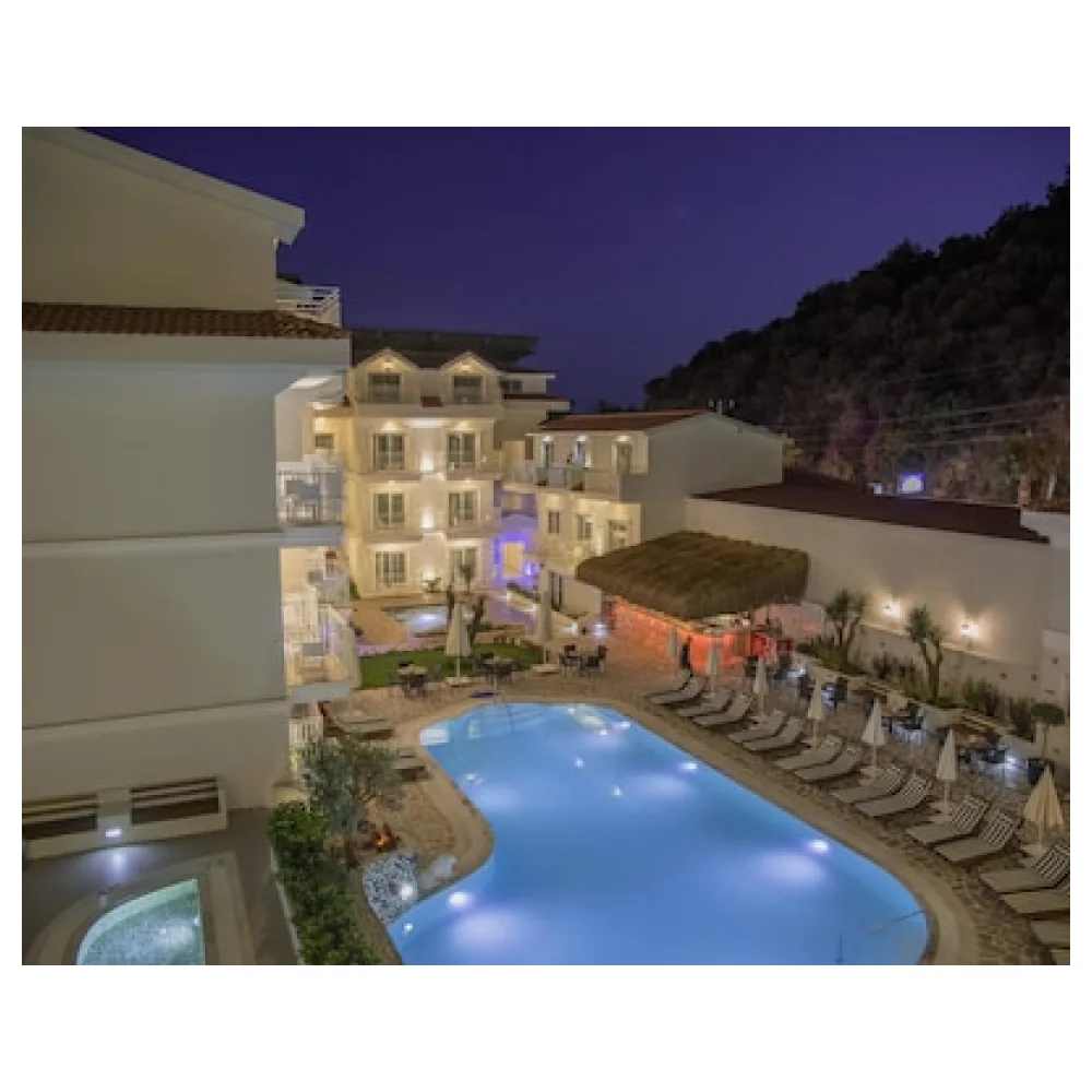 Montebello Deluxe