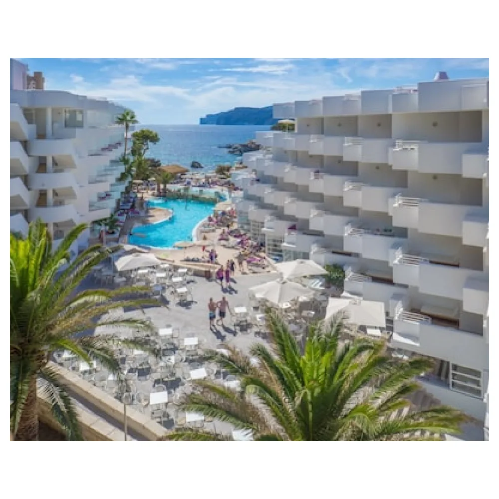 FERGUS Style Cala Blanca Suites