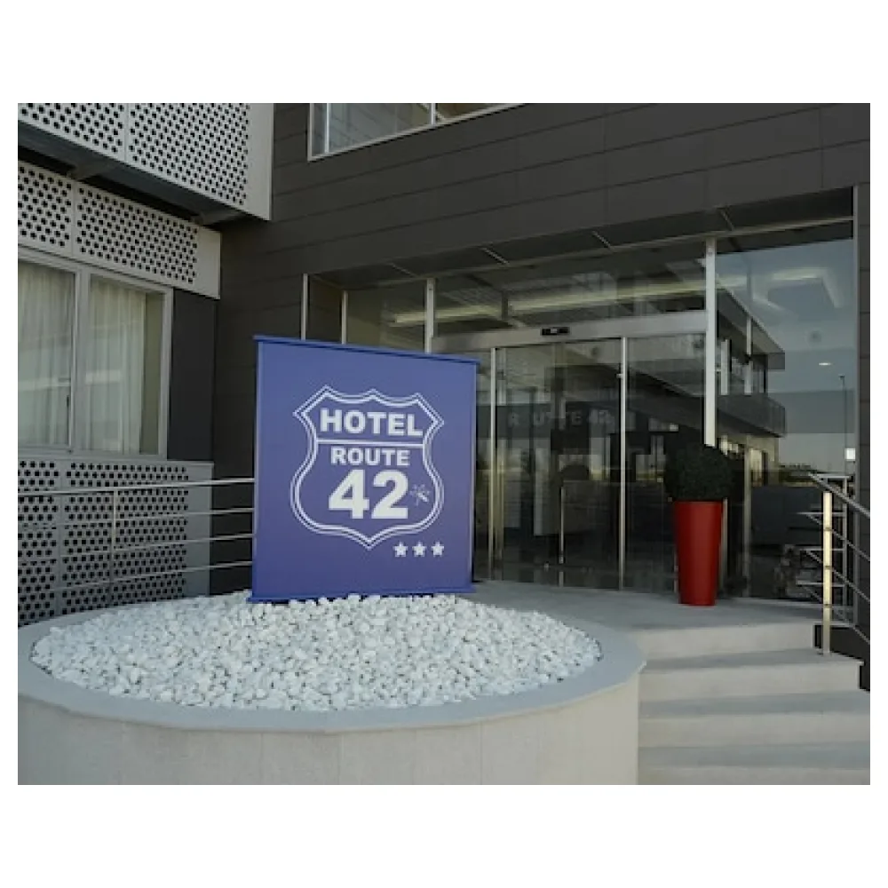 Hotel Ele Route 42