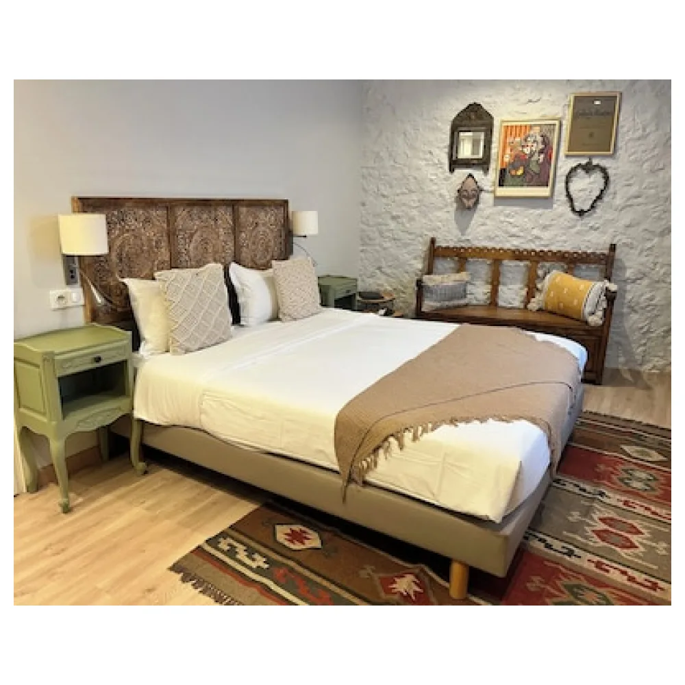 Irin Hotel