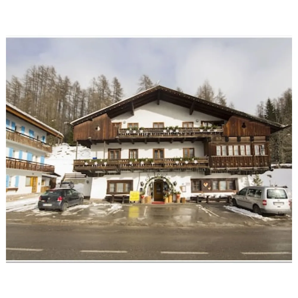 Hotel Al Larin