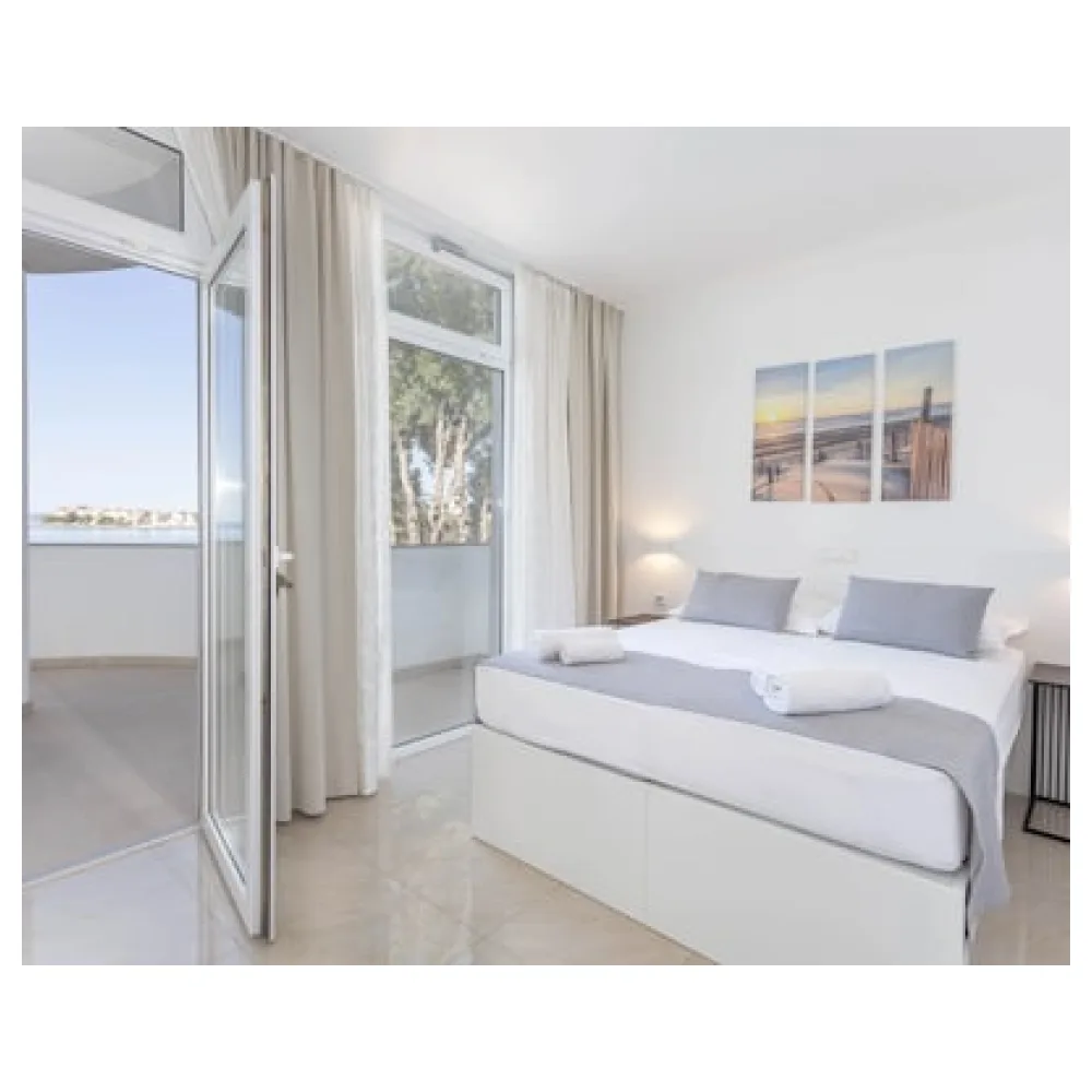 Sunset Split Rooms