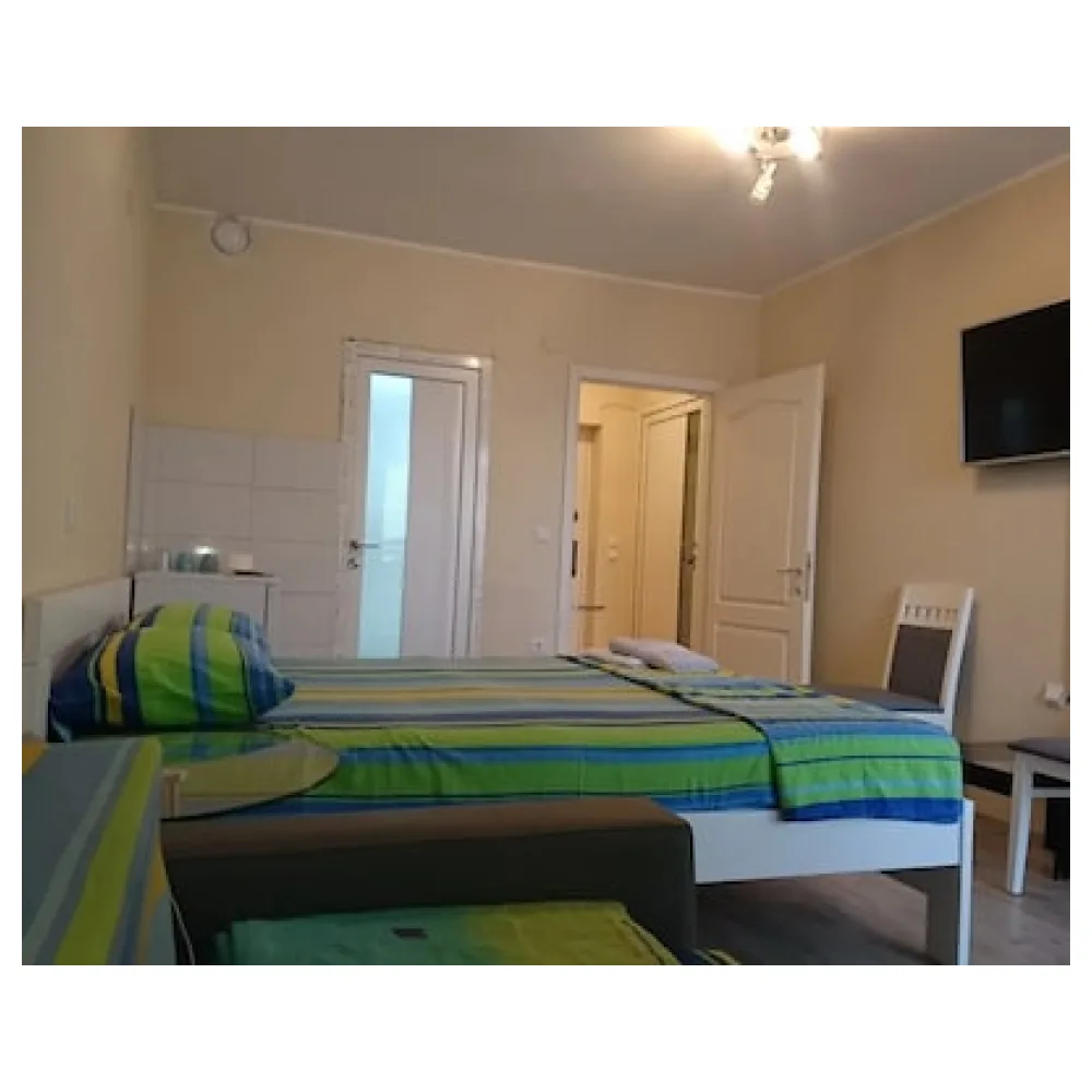 Accommodation Mell