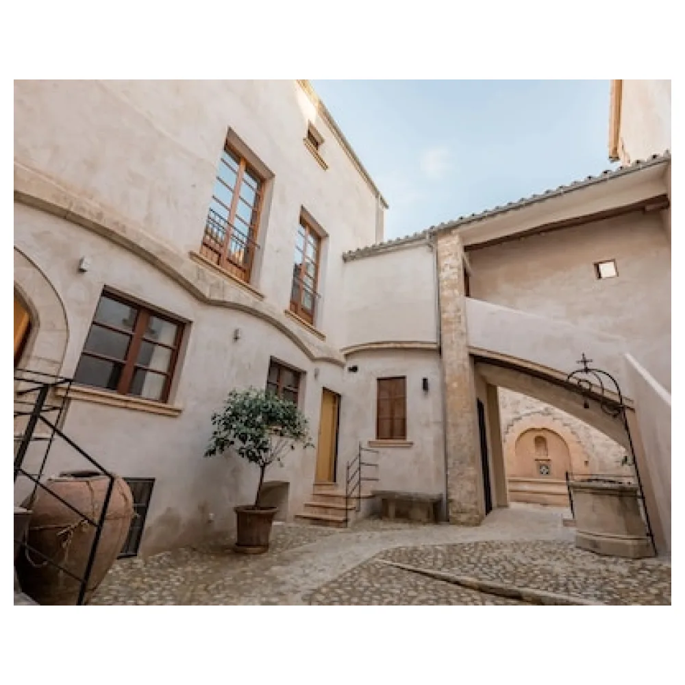 Hotel Can Cirera