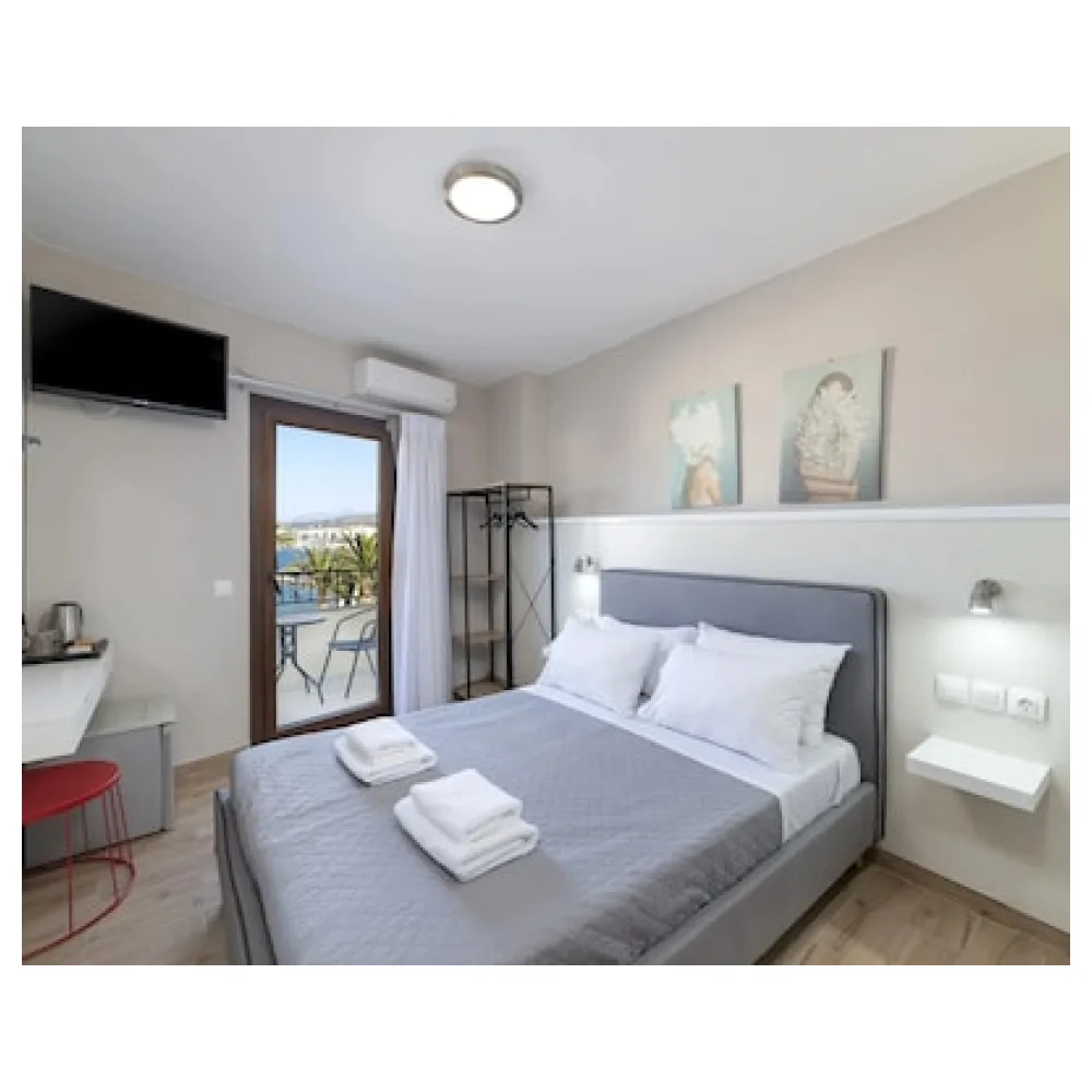 Faros Rooms