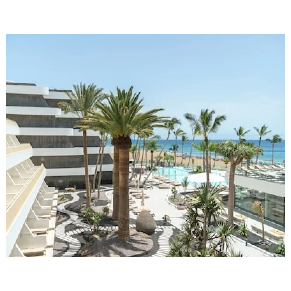 Plus Fariones Suite Hotel