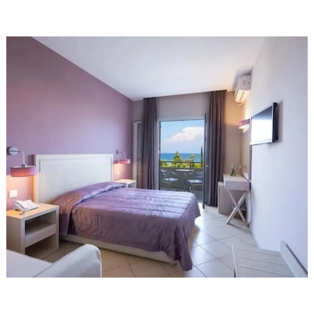 Delfinia Hotel