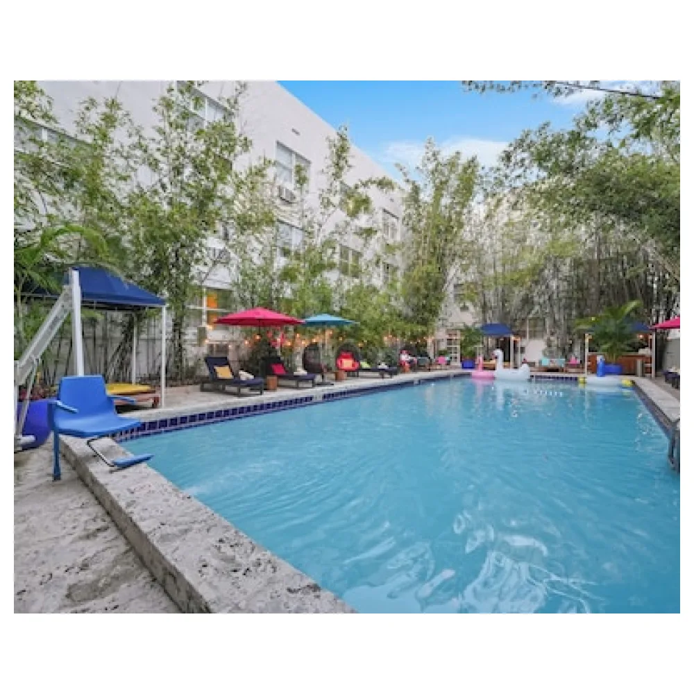Catalina Hotel & Beach Club