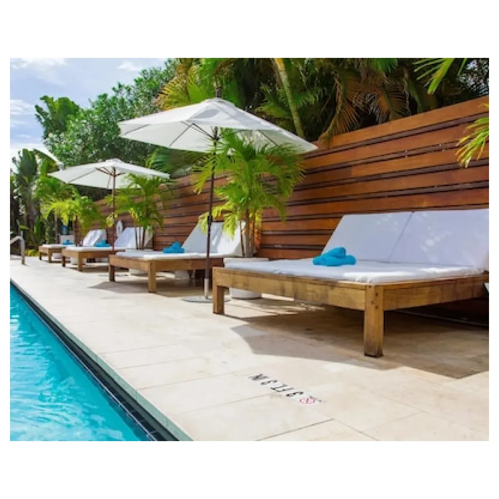 Marseilles Beachfront Hotel