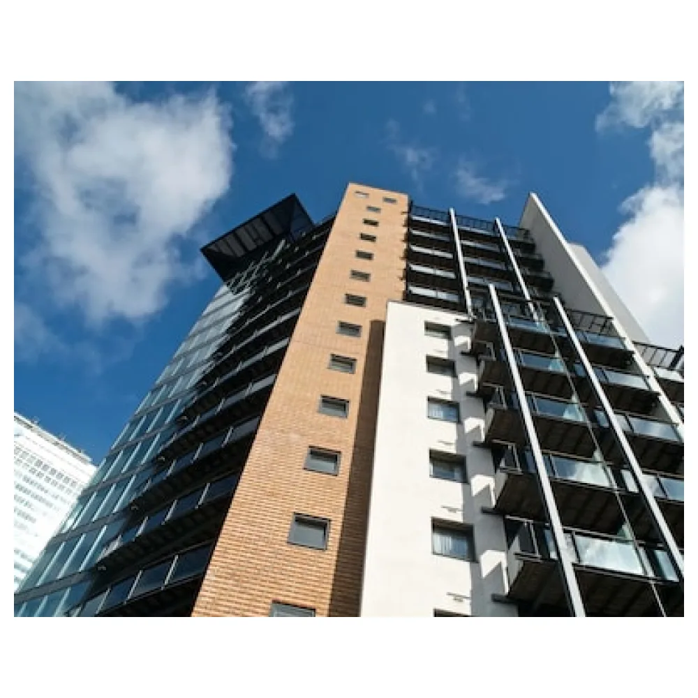 Fraser Place Canary Wharf