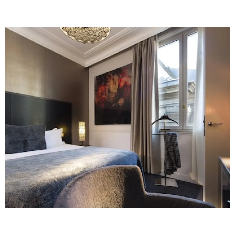 Hotel Lumen Paris Louvre