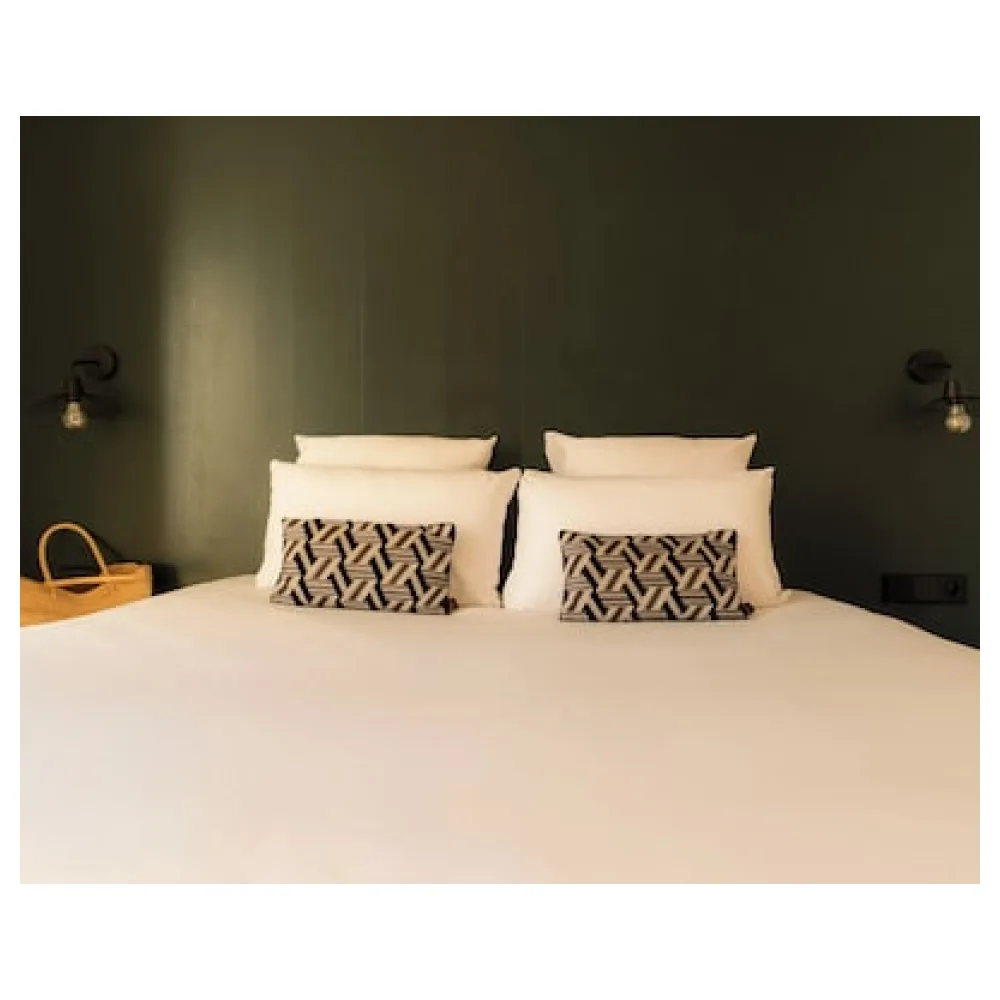 9Hotel Opera