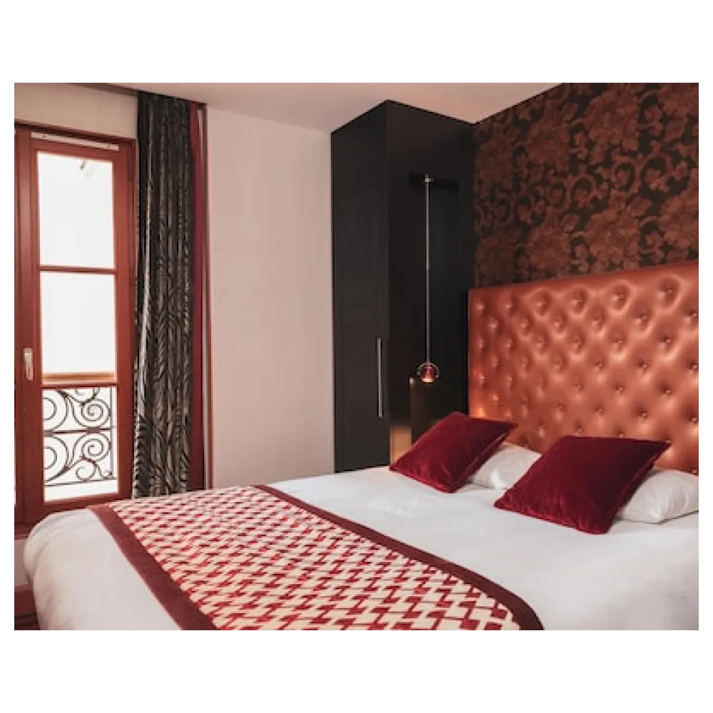 Hotel Le Petit Paris