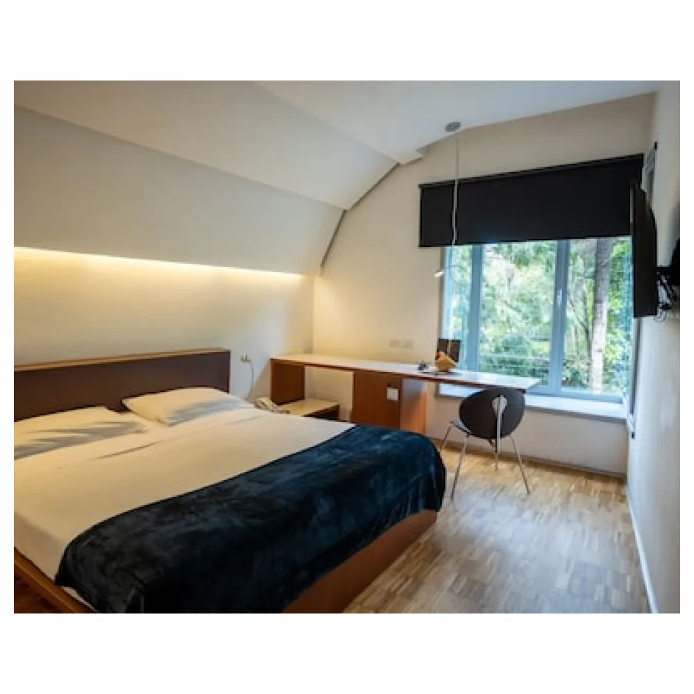 Black Hotel